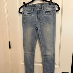 American Eagle Skinny Jean Light Denim Size 2 Long